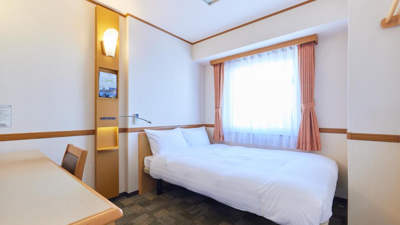 Toyoko Inn Osaka Jr Noda Ekimae Exterior foto