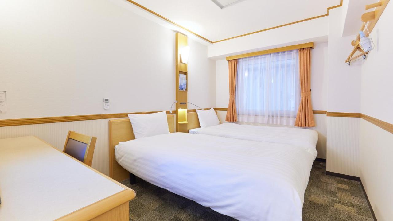 Toyoko Inn Osaka Jr Noda Ekimae Exterior foto