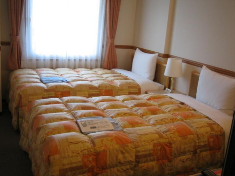Toyoko Inn Osaka Jr Noda Ekimae Exterior foto